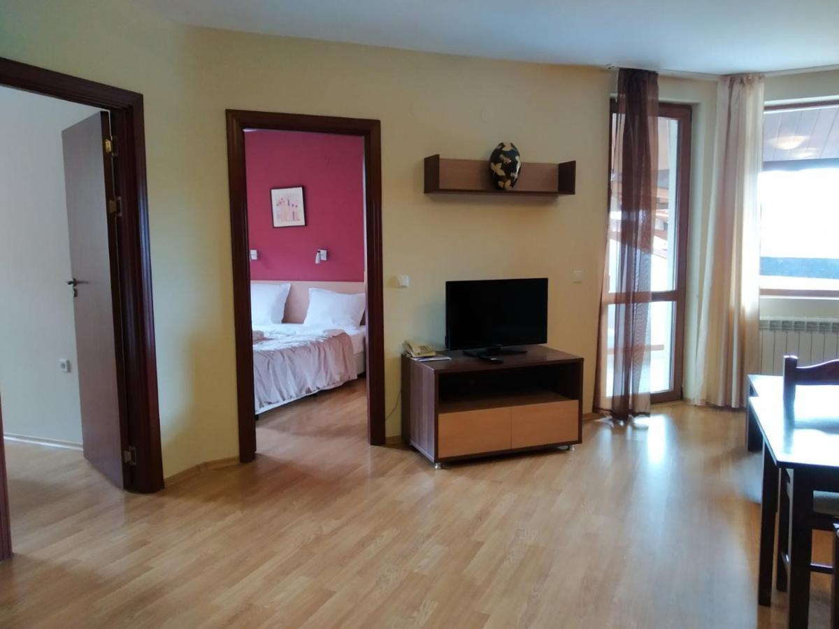 Redenka Club Курортний комплекс 3*