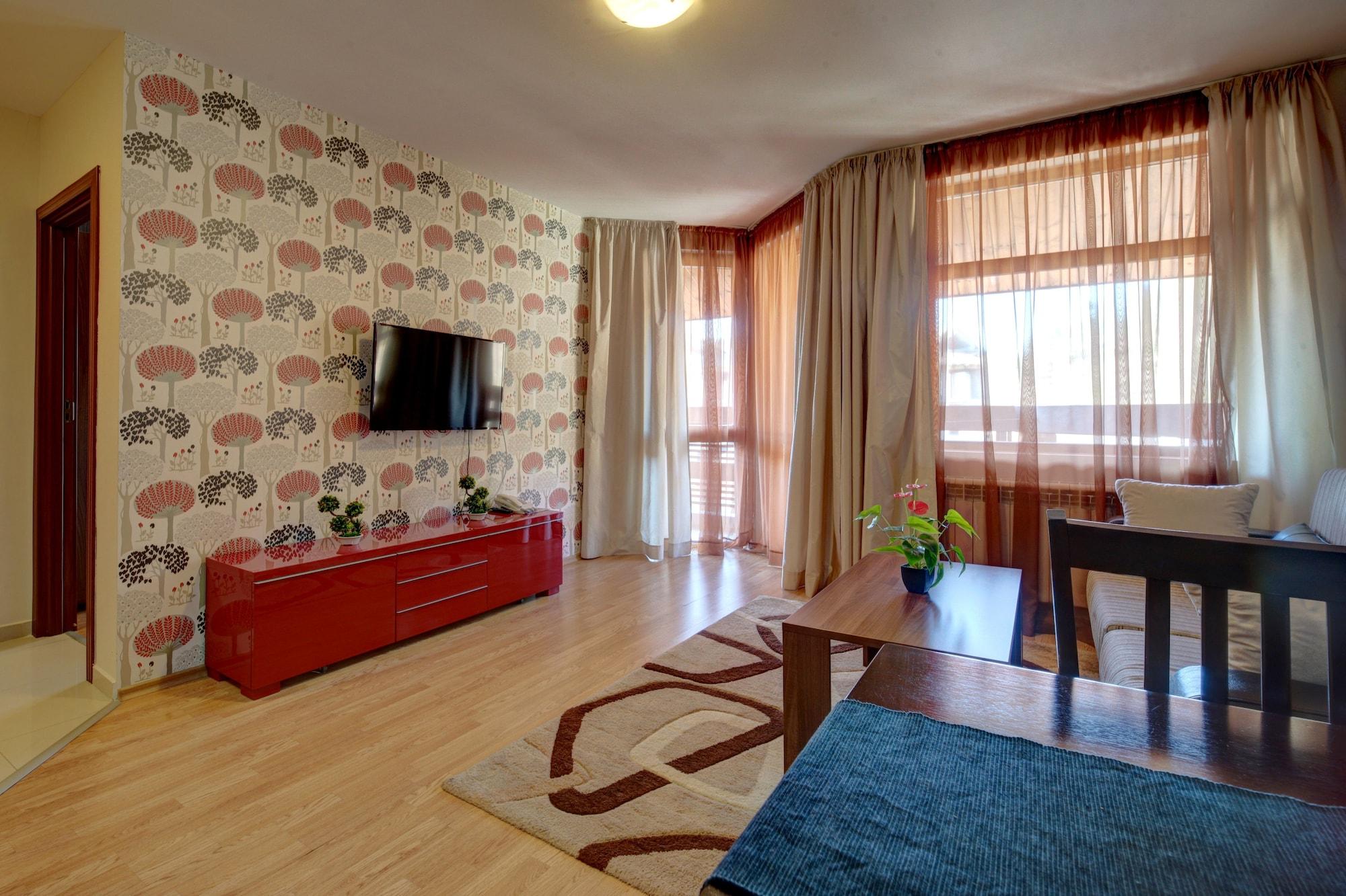 Курортний комплекс Redenka Club Бансько