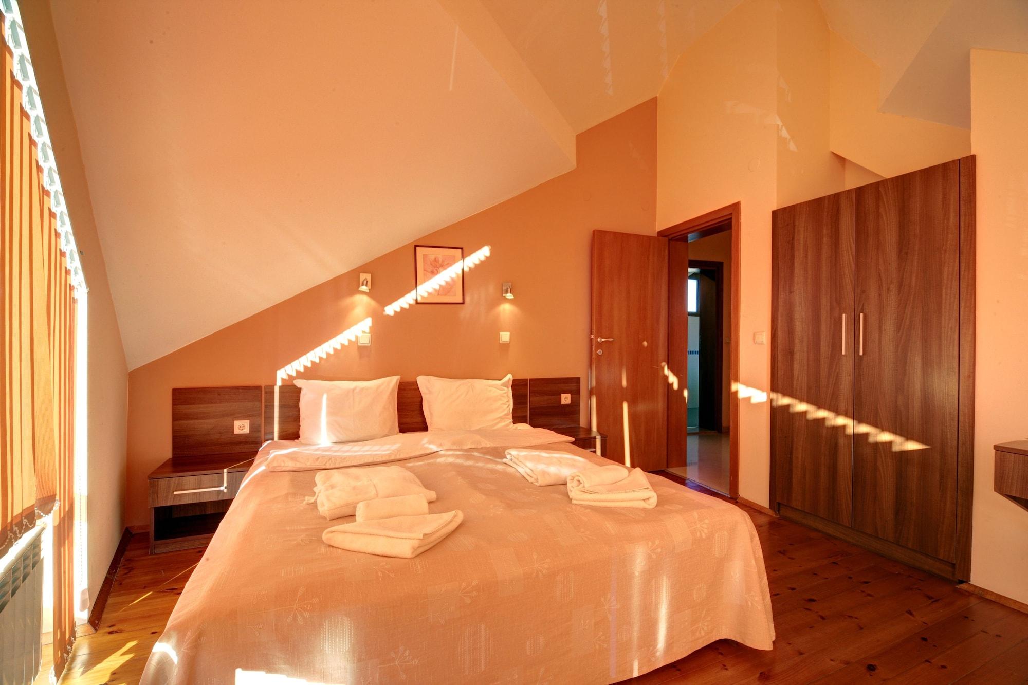 Redenka Club 3* Бансько